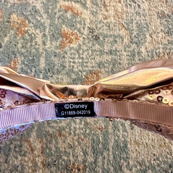 *NWOT* Disney Minnie Mouse Ears Headband, Rose Gold Sequins & Bow - Picture 4 of 4